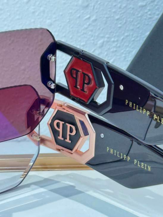 Picture of Philipp Plein Sunglasses _SKUfw80947498fw